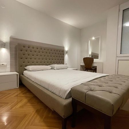Ruby Luxury Central Apartment สโกเปีย ภายนอก รูปภาพ